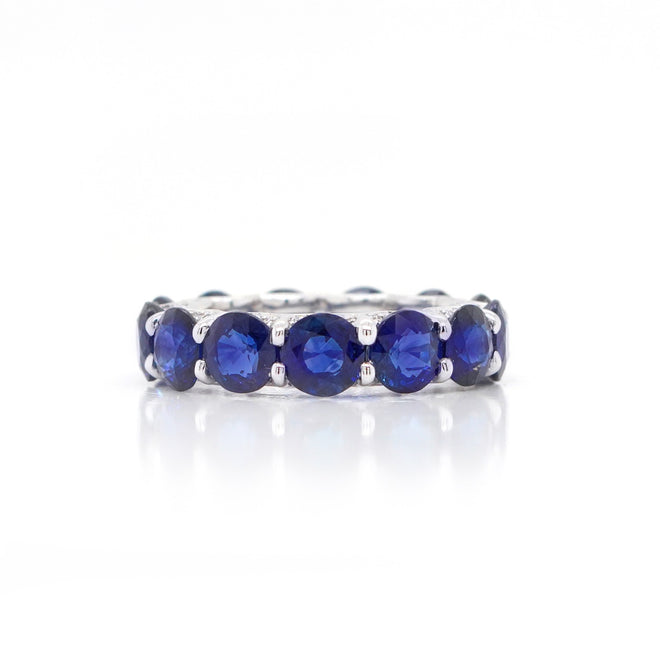 9.27 cts Round Blue Sapphire with White Diamond Pavée Eternity Ring
