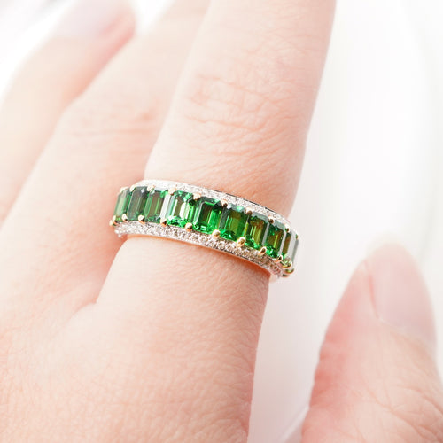 5.38 cts Octagon Tsavorite with White Diamond Pavée Eternity Ring