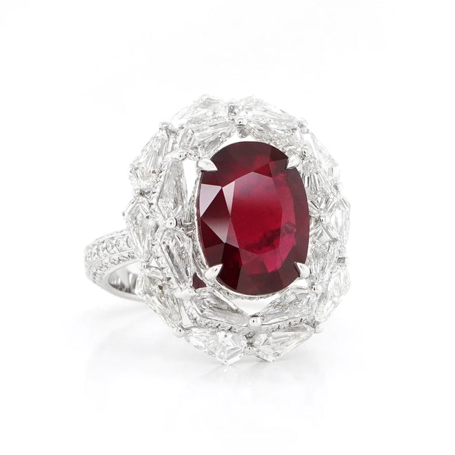 5.09 cts Ruby with Kite Diamond Ring (ENQUIRE)