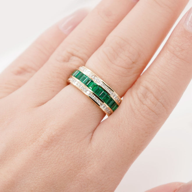 2.63 cts Baguette Emerald with White Diamond Pavé Eternity Ring