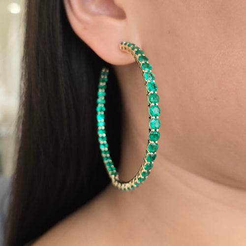 17.88 cts Round Emerald Eternity Hoops