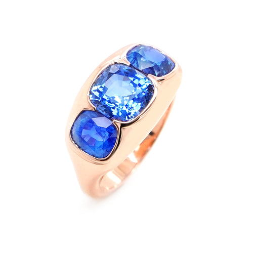 5.36 cts Blue Sapphire Ring