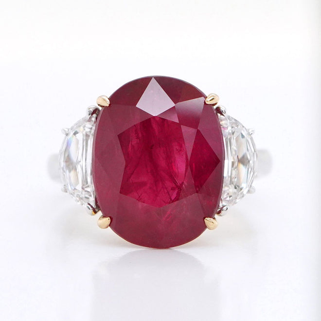 9.01 cts Ruby with Diamond Ring