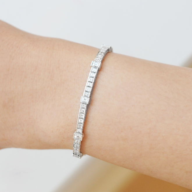 4.52 cts White Carre Diamond Bracelet