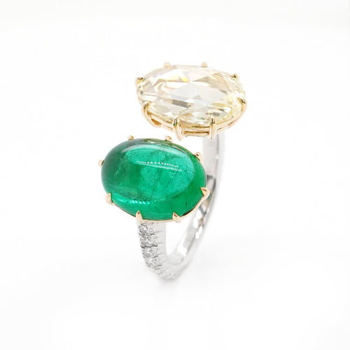 4.27 / 2.58 cts Emerald with Fancy Diamond Ring
