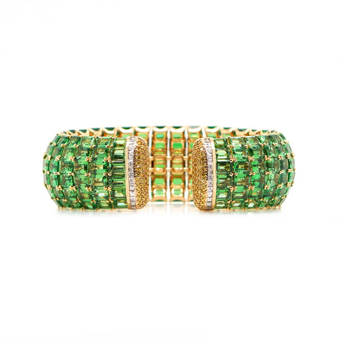 68.04 cts Octagon Tsavorite Unheated  with Yellow Diamond Bangle