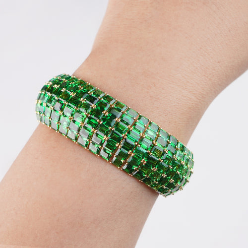 68.04 cts Octagon Tsavorite Unheated  with Yellow Diamond Bangle