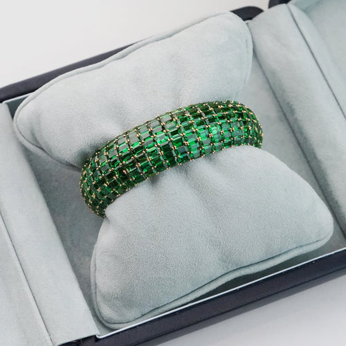 49.92 cts Octagon Tsavorite with Yellow Diamond Bangle