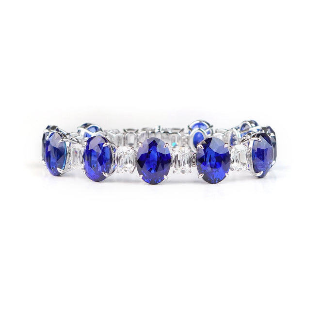 73.36 cts Blue Sapphire with Diamond Bracelet (ENQUIRE)