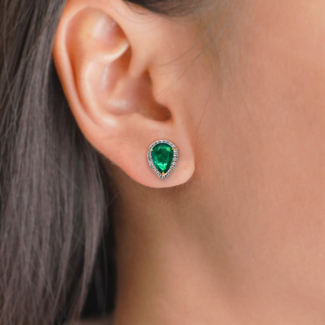 1.72 / 1.68 cts Pear Shape Emerald Earrings