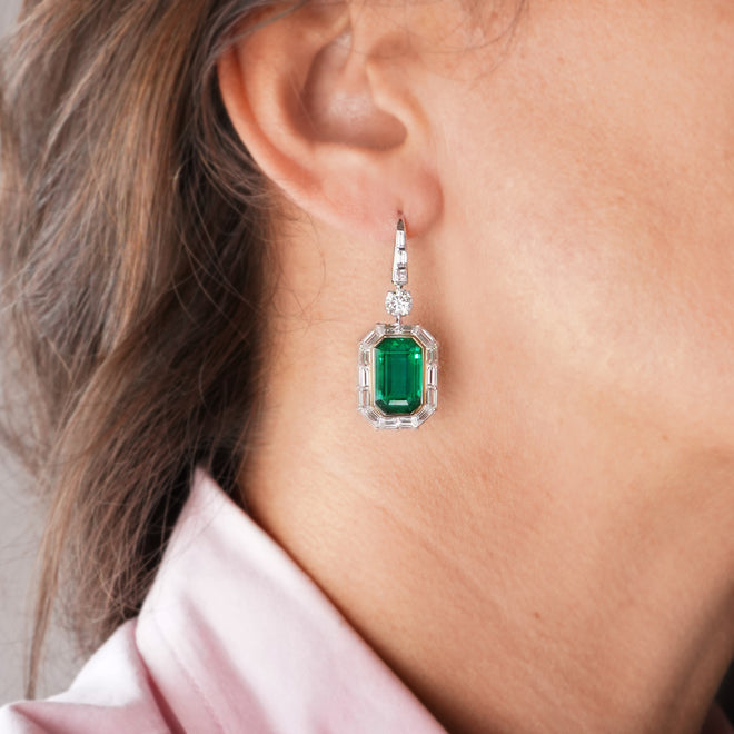 8.886 / 7.373 cts Emerald with Diamond Earring