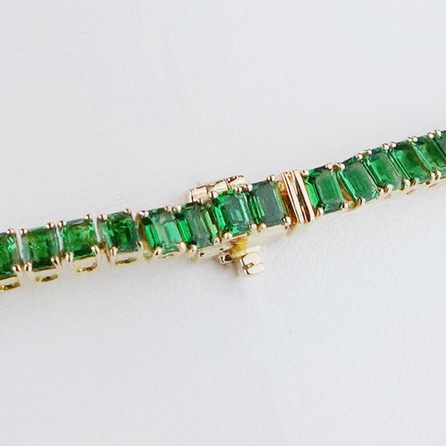 33.60 cts Tsavorite Tennis Necklace