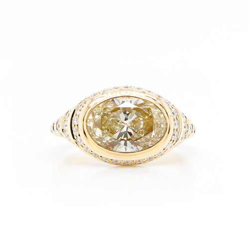 2.01 cts Fancy Yellowish Diamond Pinky Ring