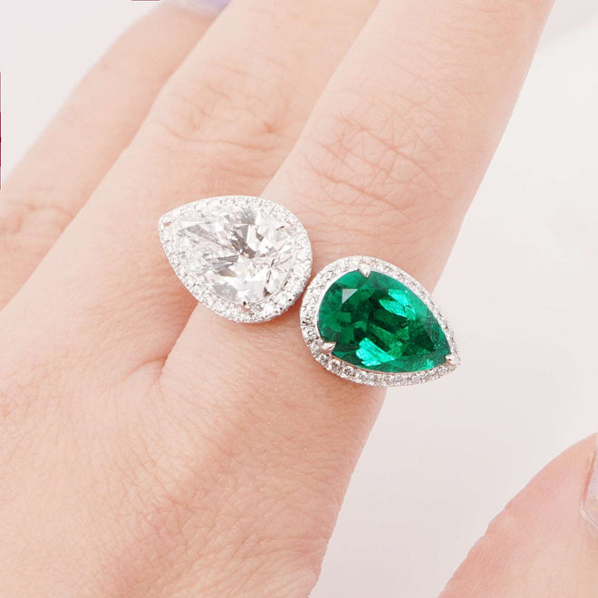 3.02 / 3.05 cts Minor Oil Colombian Emerald with Diamond Ring (ENQUIRE)