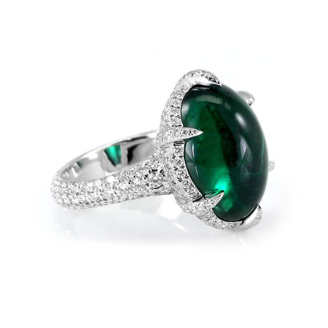 8.91 cts Emerald with Diamond Ring