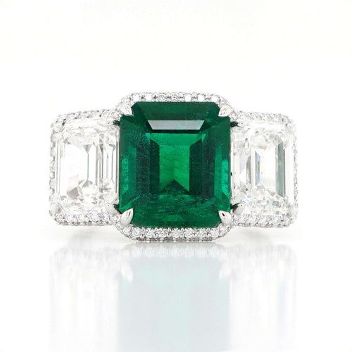 5.45 cts Emerald with Diamond Ring (ENQUIRE)