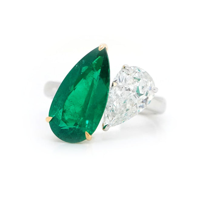 4.217 / 2.03 cts Minor Oil Colombian Emerald with Diamond Ring