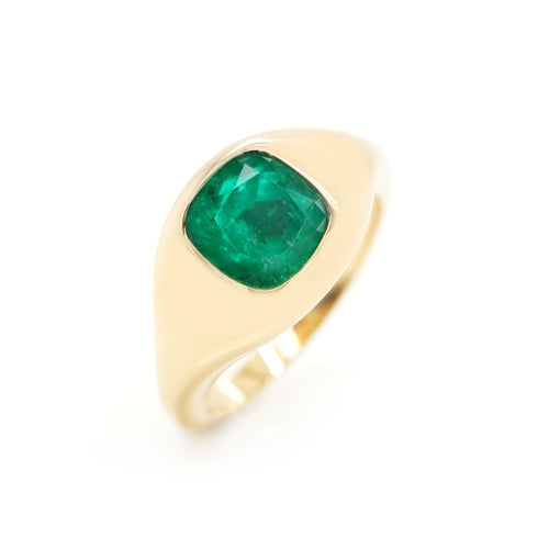 1.55 cts Colombia Cushion Emerald Pinky Ring