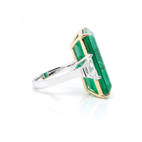 26.13 Emerald with Diamond Ring ( ENQUIRE)