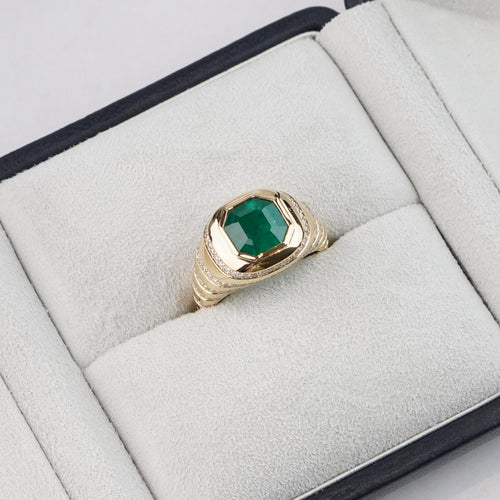 3.13 cts  Octagon Emerald Ring