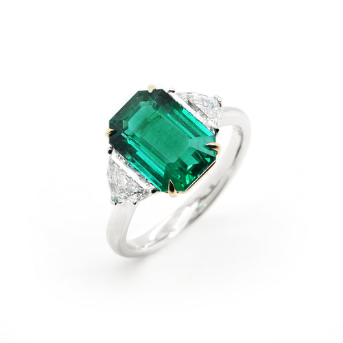 3.78 cts Octagon Emerald with Diamond Ring