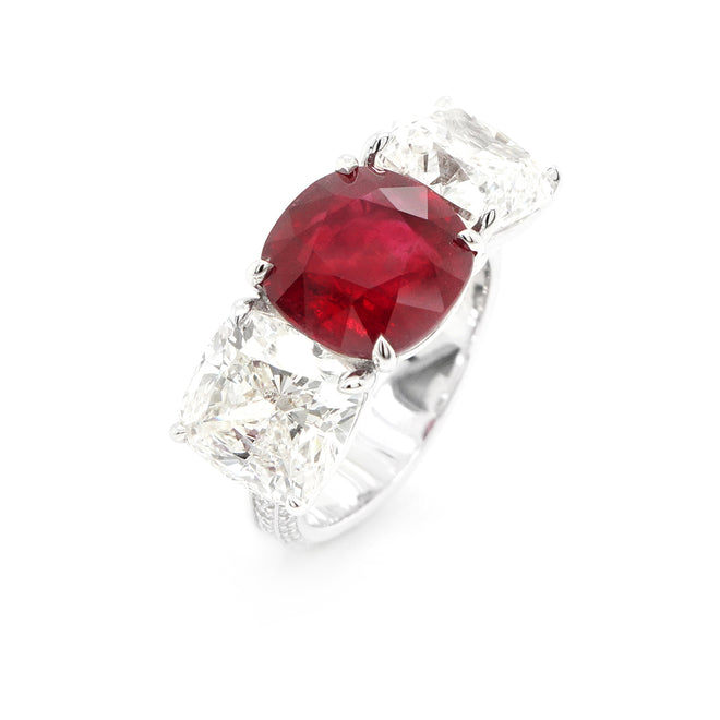  5.62 cts Unheated Ruby with Diamond Ring (ENQUIRE)