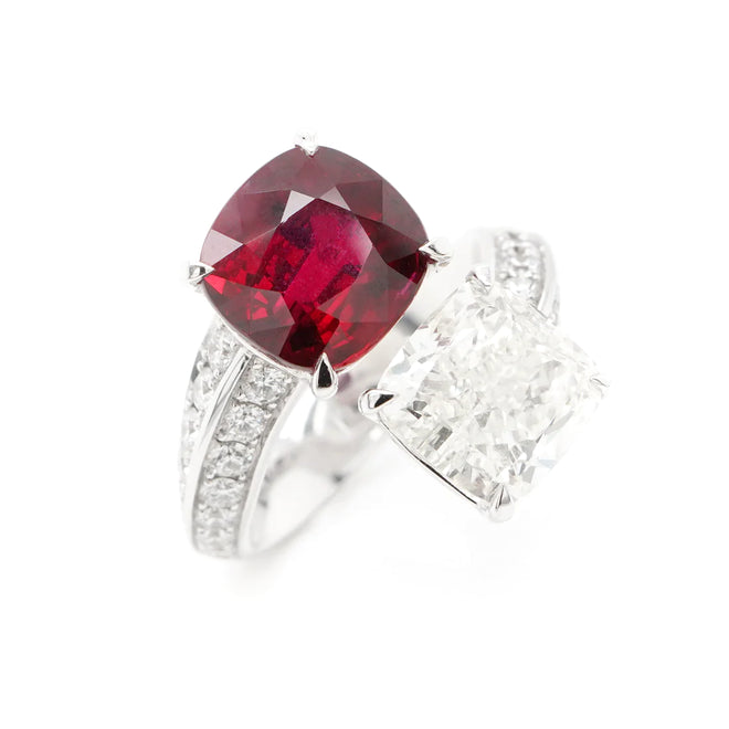 5.07 cts Ruby with Diamond Ring
