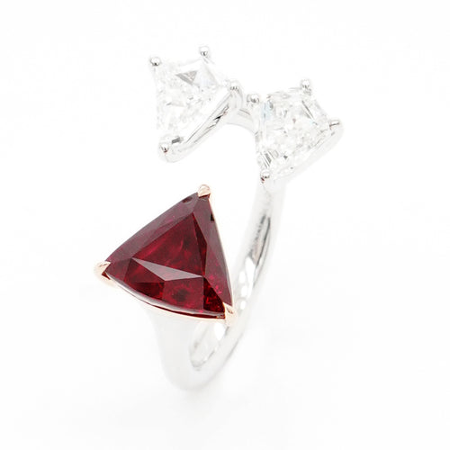 3.00 cts Ruby with Diamond Ring