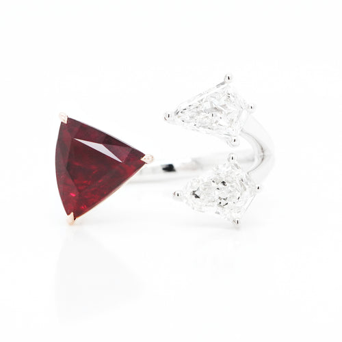 3.00 cts Ruby with Diamond Ring