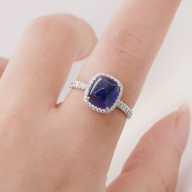 5.03 cts Blue Sapphire Ring