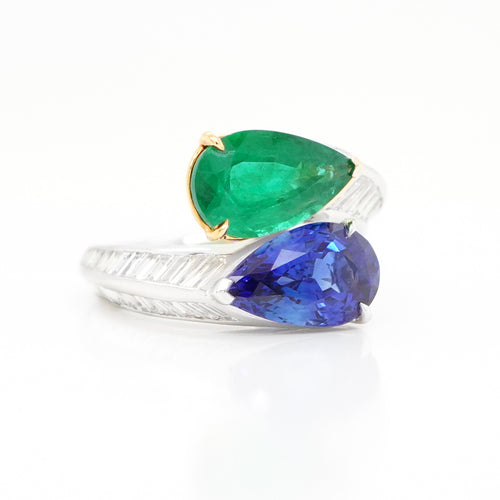 3.309 / 2.436 cts Blue Sapphire with Emerald Ring