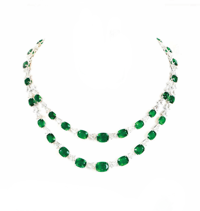 66.95 cts Emerald with Kites Diamond Necklace (ENQUIRE)