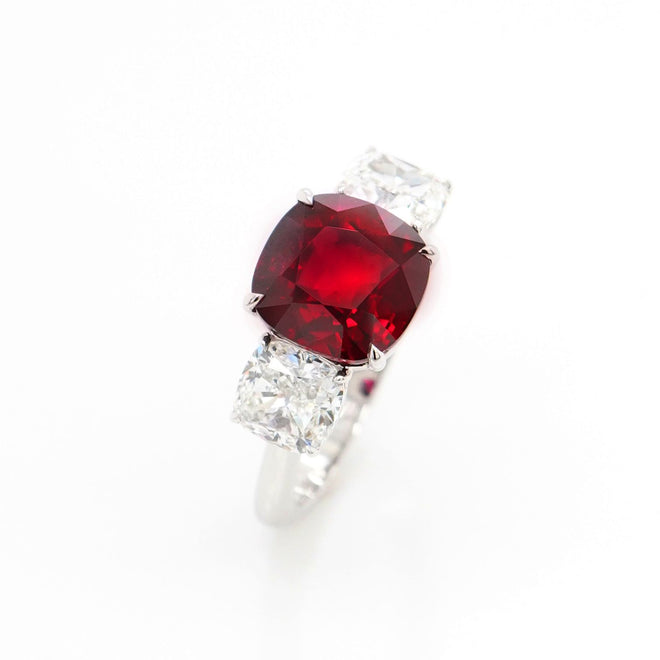  4.29 cts Ruby with Diamond Ring (ENQUIRE)