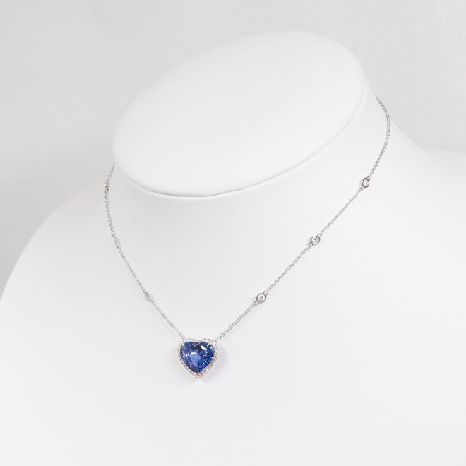 8.52 cts Blue Sapphire Necklace