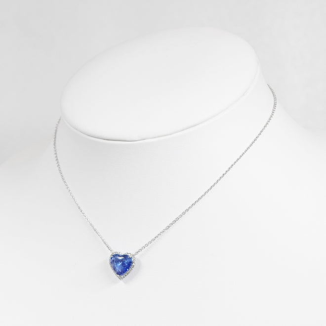 6.55 cts Blue Sapphire Necklace