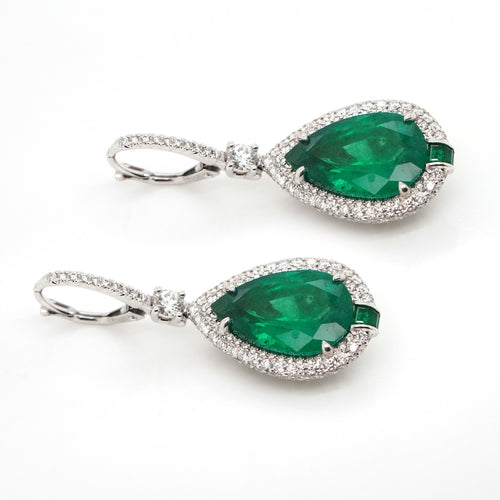 5.10 / 4.23 cts  Emerald with Diamond Earrings