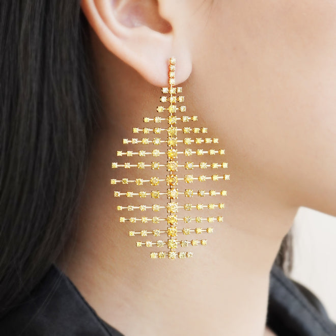 13.83 cts Round Yellow Diamond Earrings