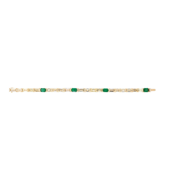 3.47 cts Emerald with Diamond Bracelet (ENQUIRE)