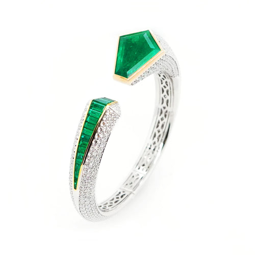 11.39 / 1.89 cts Minor Oil Colombian Emerald with Diamond Pavé Bracelet (ENQUIRE)