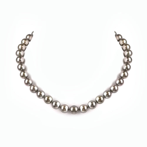 37.00 cts Black Pearls Necklace