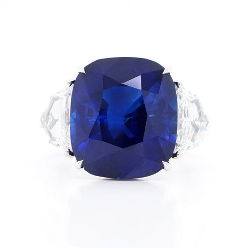 15.14 cts Blue Sapphire with Diamond Ring (ENQUIRE)