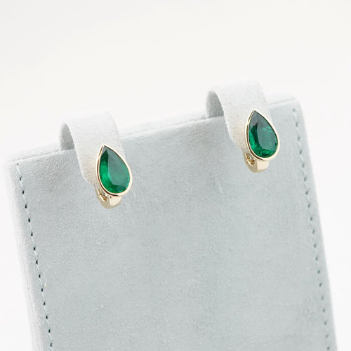 ee-25016-1.42  1.61 cts Minor Oil Pear Shape Emerald Studs