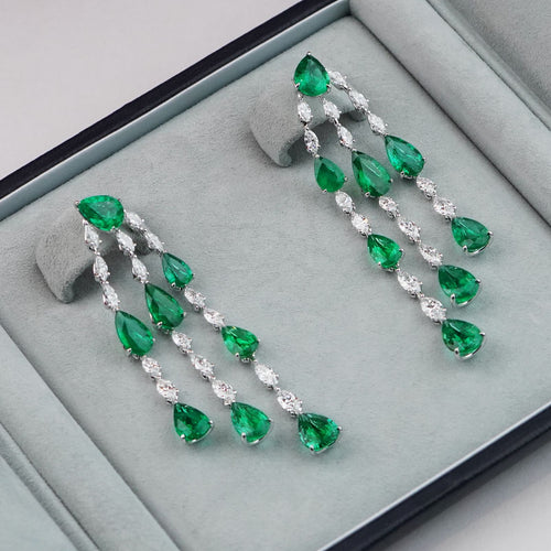 ee-25021-16.70  3.921 cts Minor Oil Pear Shape Emerald with Diamond Earrings