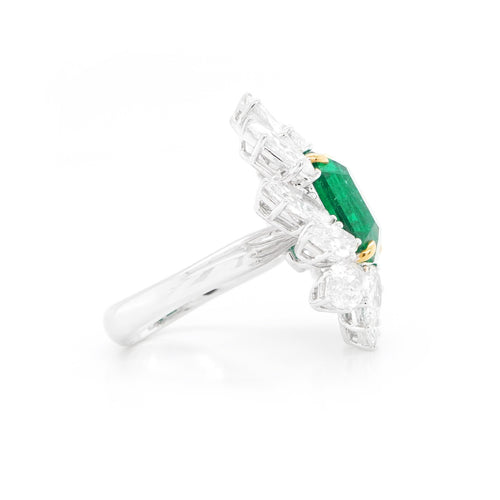 5.96 cts GRS Minor Oil Colombian Emerald Ring