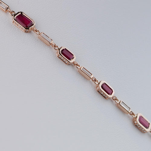 nr-25003-9.03  1.56 cts Octagon Ruby with Diamond Necklace