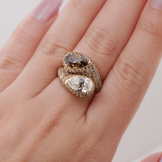 rd-25012-2.06  1.70 cts Fancy Pear Shape Diamond Ring