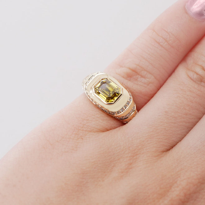 rd-25013-1.04 cts Fancy Intense Yellow Emerald Cut Diamond Ring