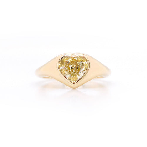 rd-25017-1.06 cts Fancy Intense Yellow Heart Shape Diamond Ring