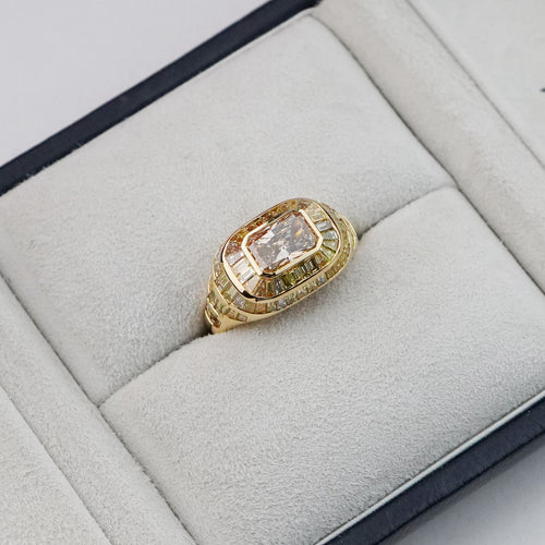 rd-25021-1.52  3.02 cts Fancy Light Yellowish Brown Radiant Diamond Ring