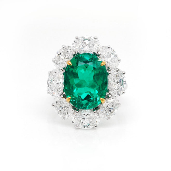 re-25023-7.04  4.82 cts Minor Oil Colombian Oval Emerald with Diamond Ring ( ENQUIRE)